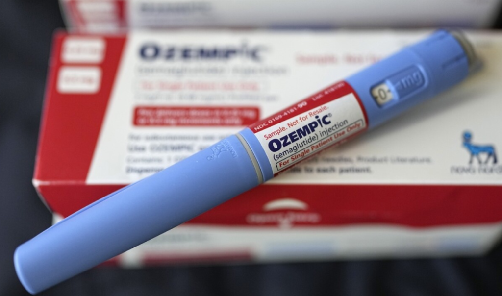 مقایسه آمپول لاغری اوزمپیک Ozempic و مونجارو Mounjaro،آمپول لاغری اوزمپیک Ozempic برای کاهش وزن و درمان دیابت، بازگشت وزن بعد از لاغری،روش‌های نوین لاغری، لاغری غرب تهران ستارخان، کلینیک زروان 66921615