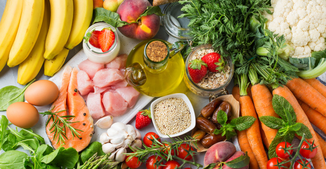 غذای ضد سرطان، نوشابه و سرطان، غذاهای سرطانزا، خوراکیهای سرطانزا، فستفود و خطر سرطان، گوشت فرآوری شده سرطانزا، سرخکردنیها و خطر سرطان، آکریلامید در سرخکردنیها، نان سفید صنعتی و سرطان، چاقی و سرطان