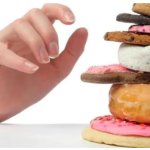 کنترل میل به شیرینی؛ ۱۰ روش علمی و قطعی برای مهار هوس قند